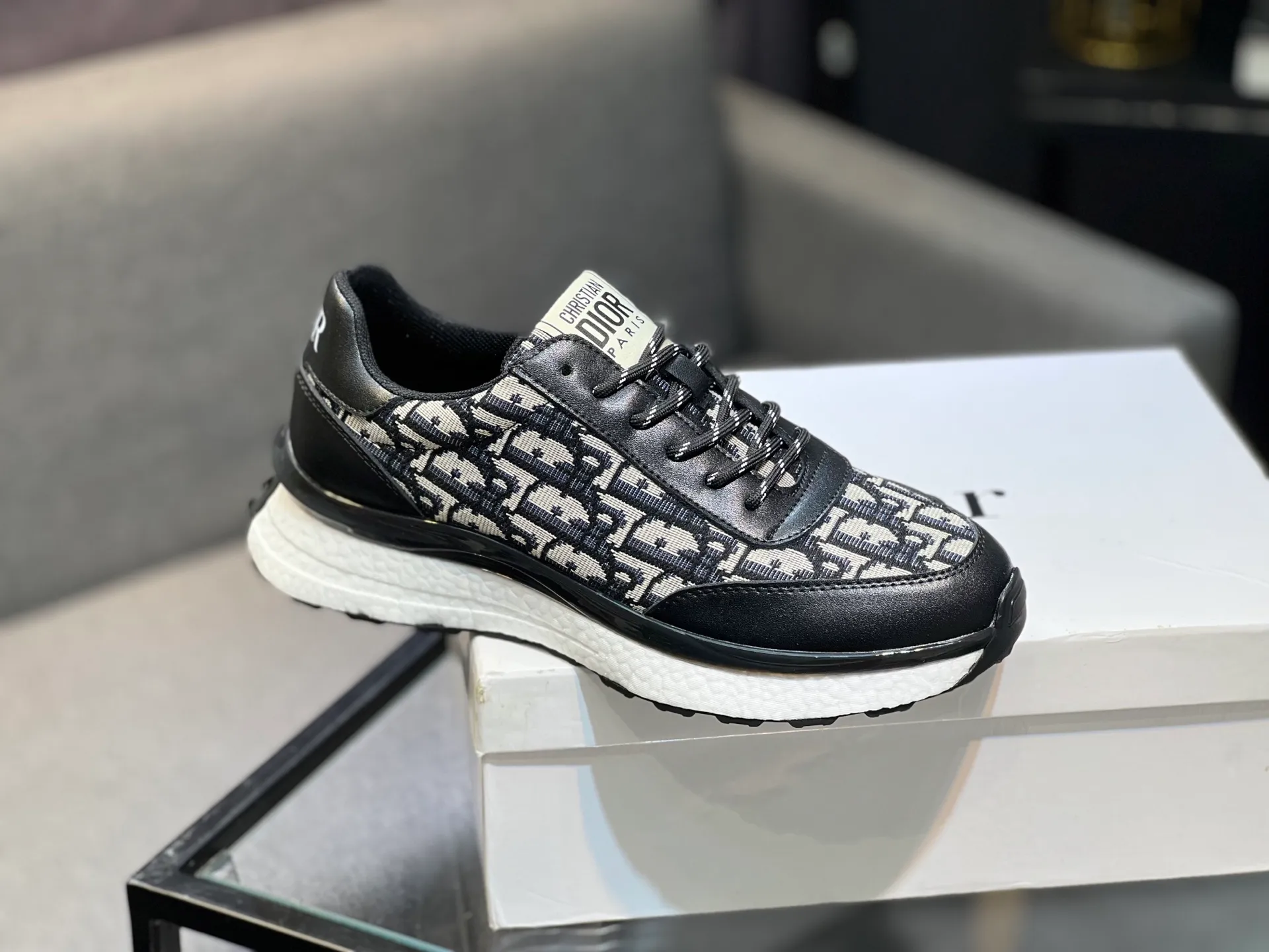 💰¥440【Dior】🔝The latest masterpiece of high-end men's shoes brand: original special cloth fabric imported from Italy + cowhide + imported sheepskin lining🔥Original toe-cap rubber outsole Soft and comfortable, making walking more convenient and comfortable! Size: 38-44 (45 can be customized)
